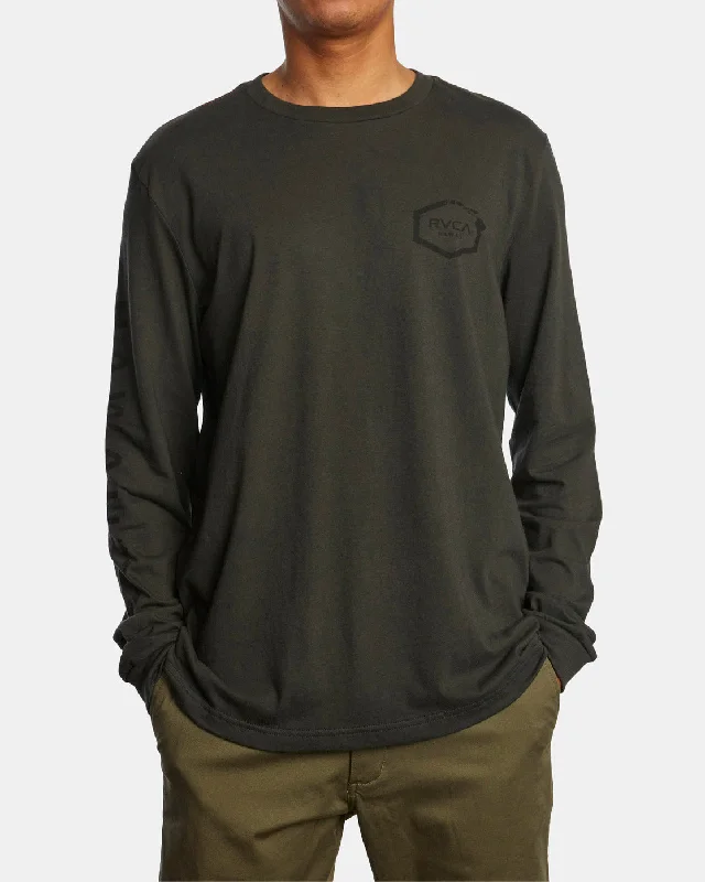 Island Hex Long Sleeve Tee - Pirate Black